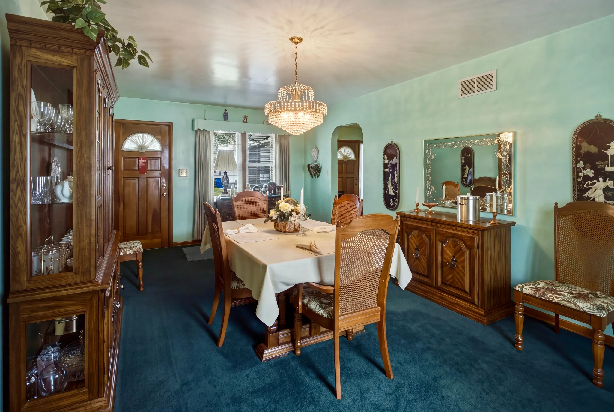 Dining room alternate view